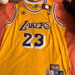 lakers retro jersey lebron Off 51% - www.bashhguidelines.org lakers retro jersey lebron Off 51% - www.bashhguidelines.org